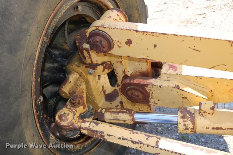 image for item DD0225 1982 Galion A500 motor grader