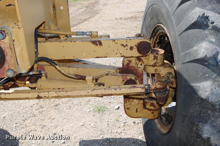 image for item DD0225 1982 Galion A500 motor grader