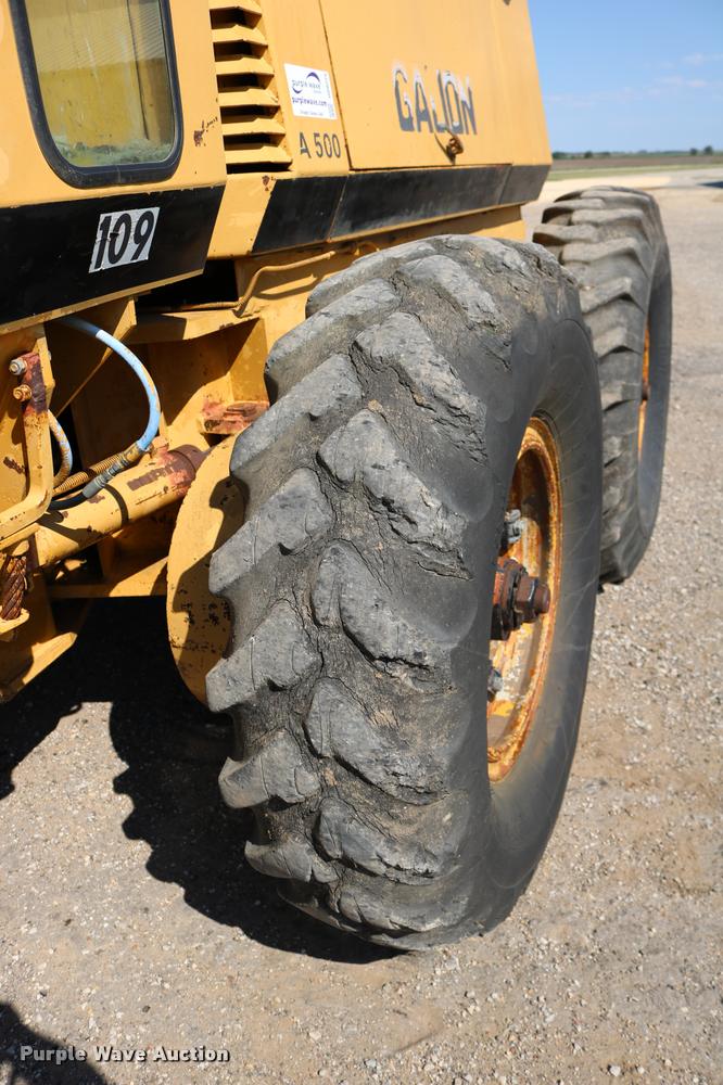 image for item DD0225 1982 Galion A500 motor grader