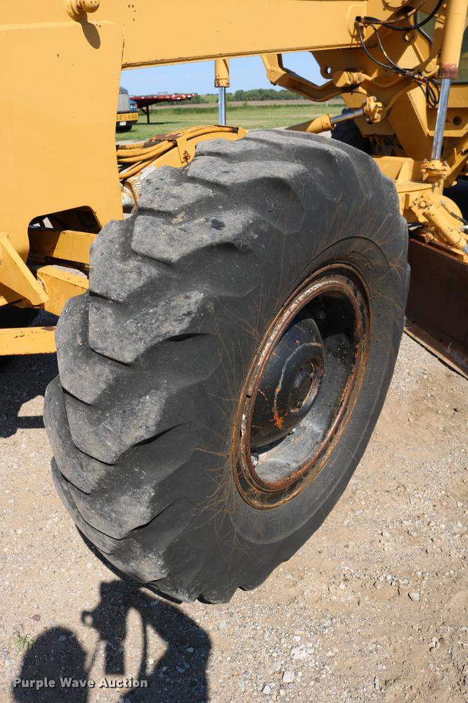image for item DD0225 1982 Galion A500 motor grader