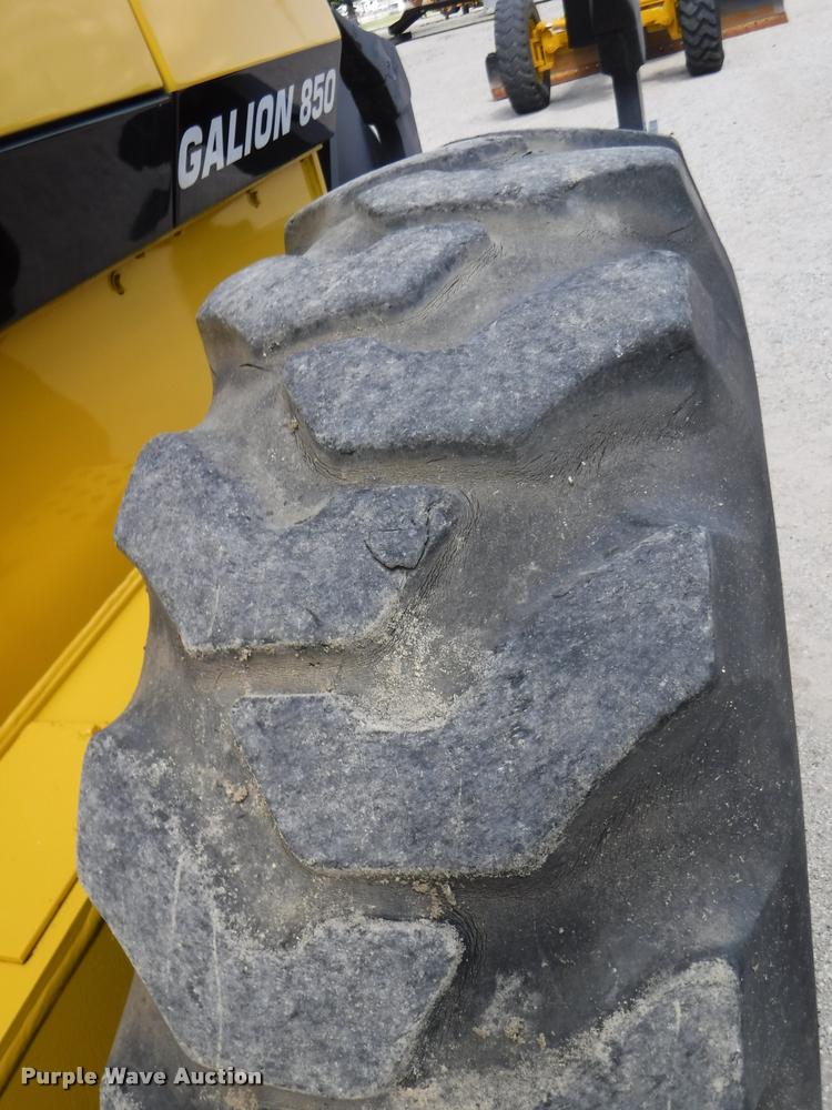 image for item DD0872 1996 Galion 850B motor grader