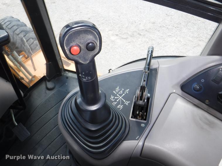 image for item DD0873 2004 Case 580 Super M backhoe