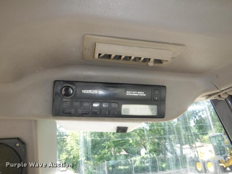 image for item DD0873 2004 Case 580 Super M backhoe