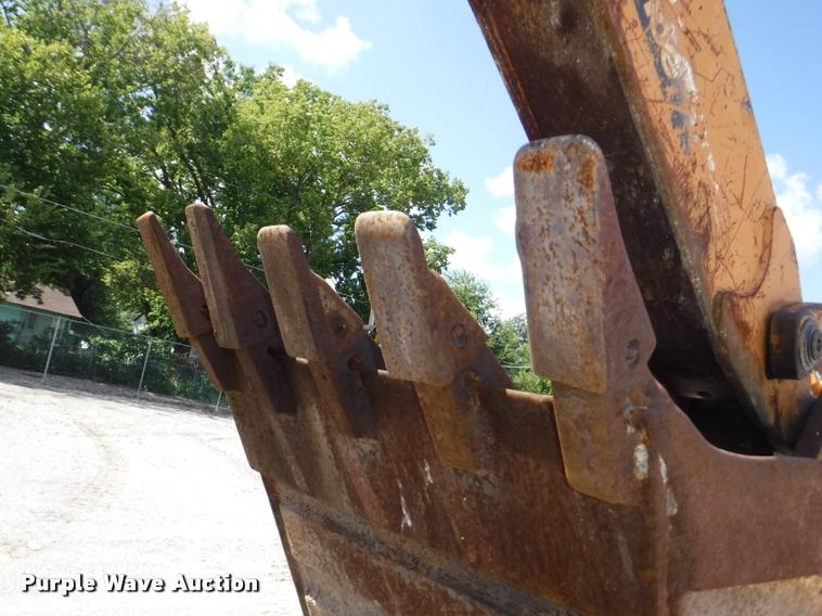 image for item DD0873 2004 Case 580 Super M backhoe