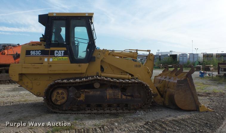 image for item DD1567 2004 Caterpillar 963C track loader