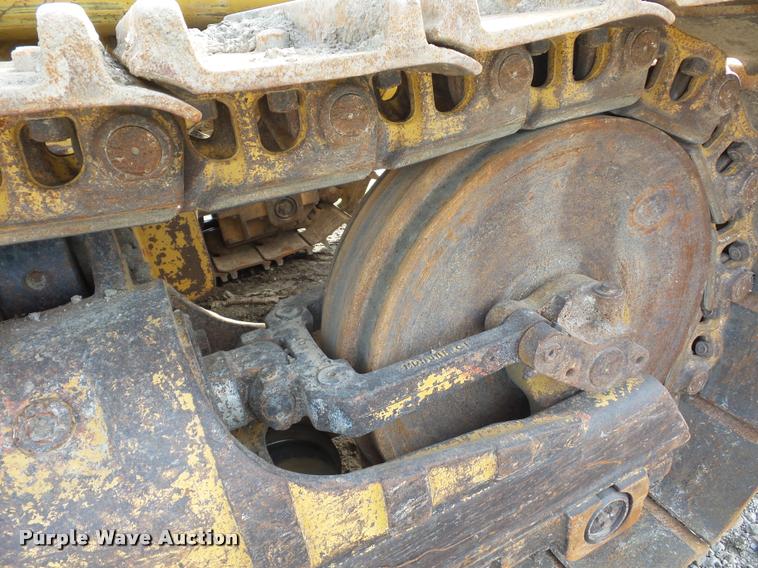 image for item DD1567 2004 Caterpillar 963C track loader