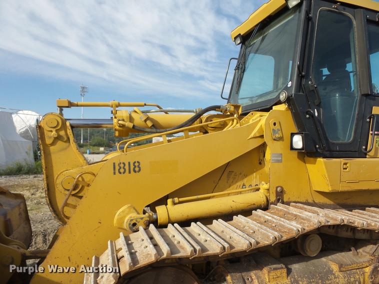 image for item DD1567 2004 Caterpillar 963C track loader