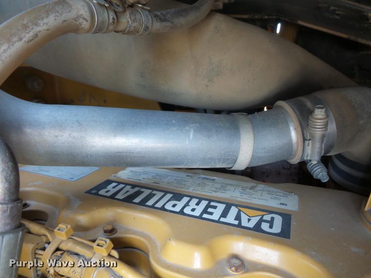 image for item DD1567 2004 Caterpillar 963C track loader