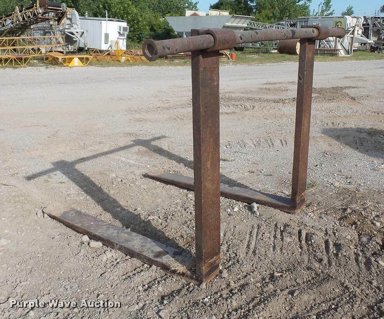 image for item DD1567 2004 Caterpillar 963C track loader