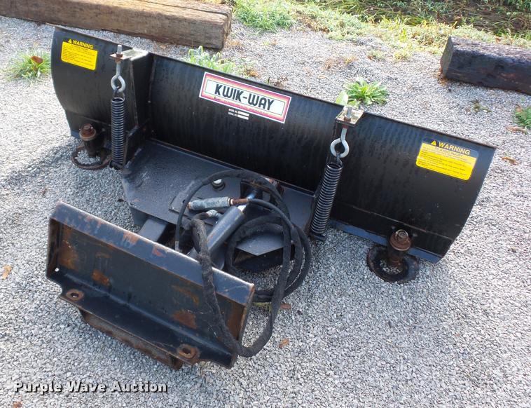 Quick Way 352770 mini skid steer snow plow in Independence, MO Item DD1578 sold Purple Wave