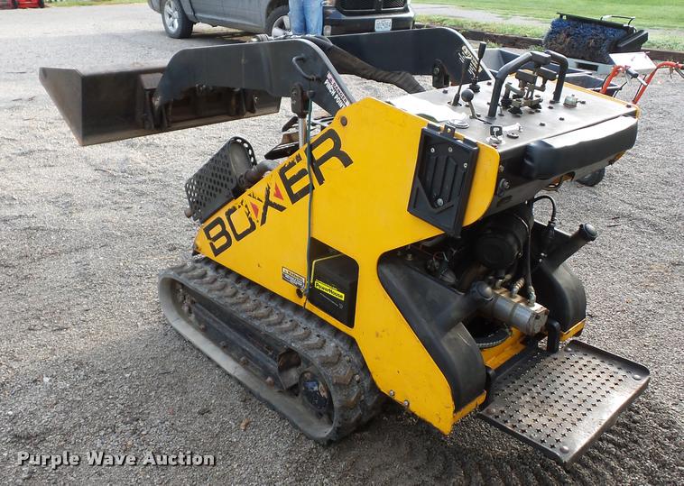 image for item DD1582 Boxer TD327 utility loader