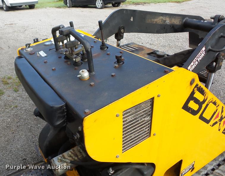 image for item DD1582 Boxer TD327 utility loader