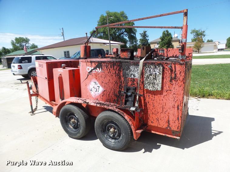 image for item DF9319 2002 Crafco EZ Pour melter applicator