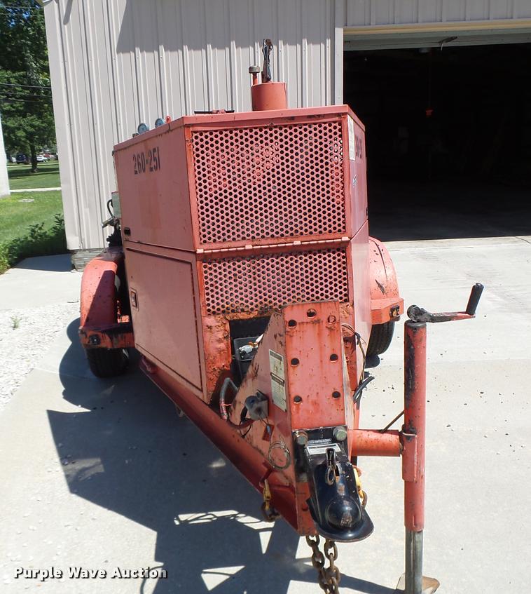 image for item DF9319 2002 Crafco EZ Pour melter applicator