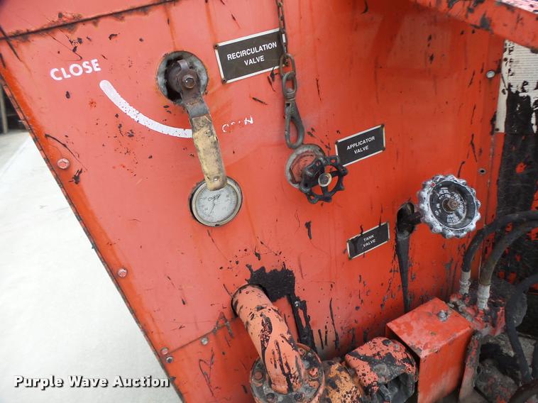 image for item DF9319 2002 Crafco EZ Pour melter applicator