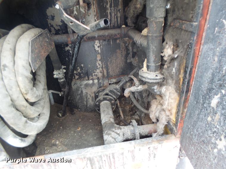 image for item DF9319 2002 Crafco EZ Pour melter applicator