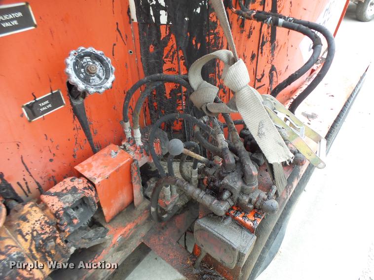 image for item DF9319 2002 Crafco EZ Pour melter applicator