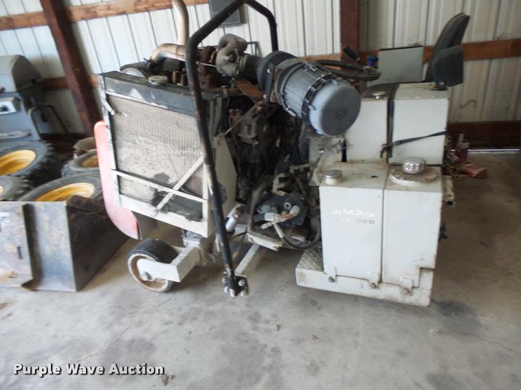 image for item DF9320 2005 Husqvarna RS8500D concrete saw