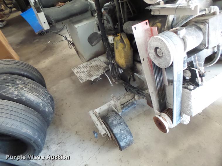 image for item DF9320 2005 Husqvarna RS8500D concrete saw