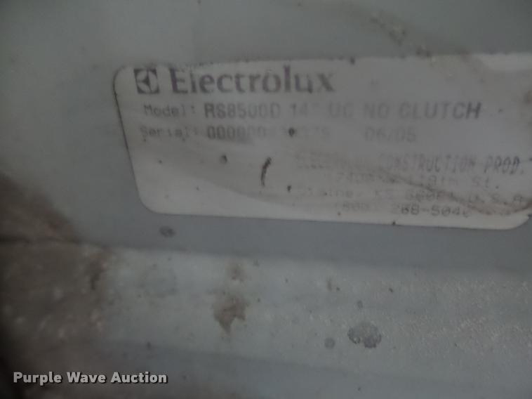 image for item DF9320 2005 Husqvarna RS8500D concrete saw