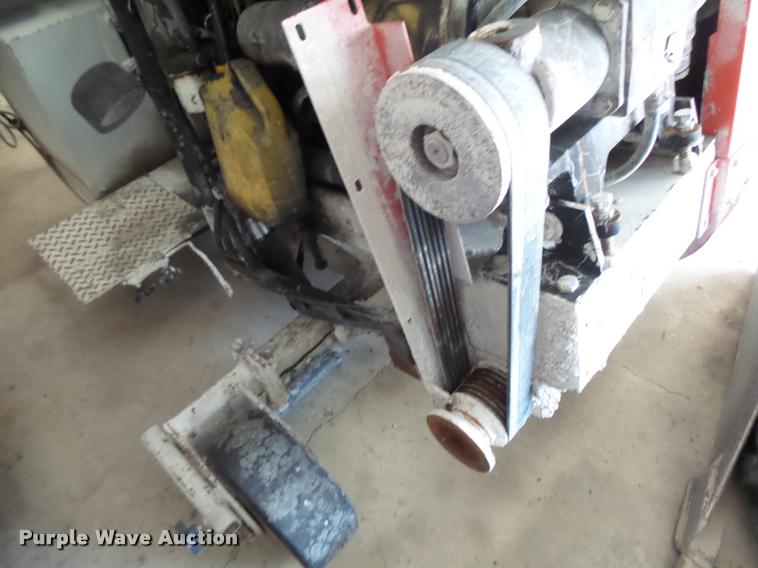 image for item DF9320 2005 Husqvarna RS8500D concrete saw