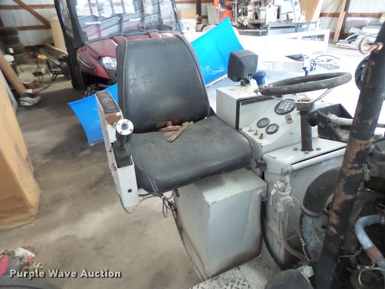 image for item DF9320 2005 Husqvarna RS8500D concrete saw