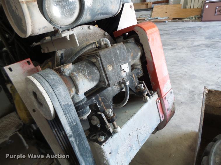 image for item DF9320 2005 Husqvarna RS8500D concrete saw