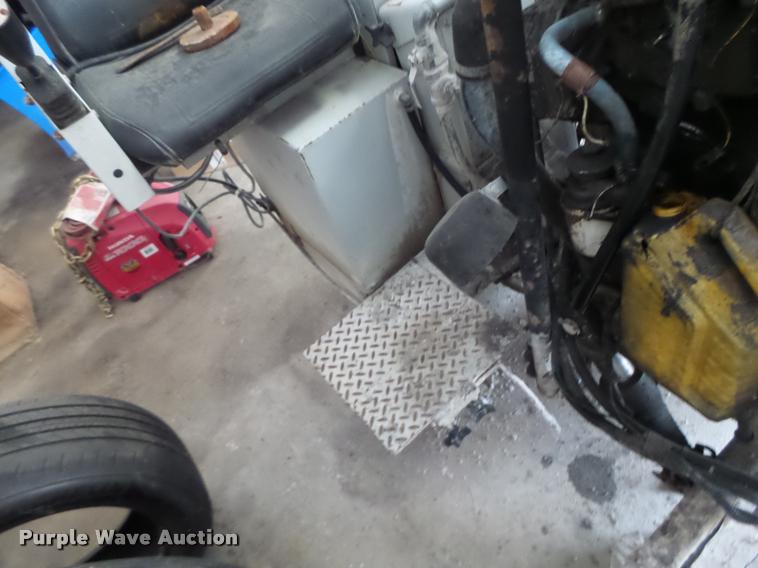 image for item DF9320 2005 Husqvarna RS8500D concrete saw