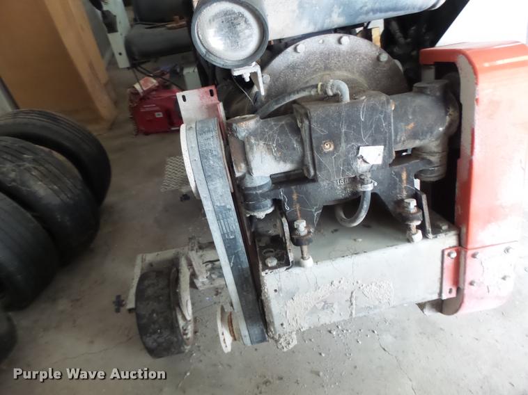 image for item DF9320 2005 Husqvarna RS8500D concrete saw