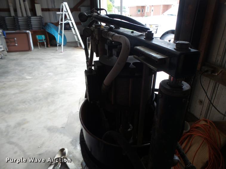 image for item DF9321 Joint sealer applicator