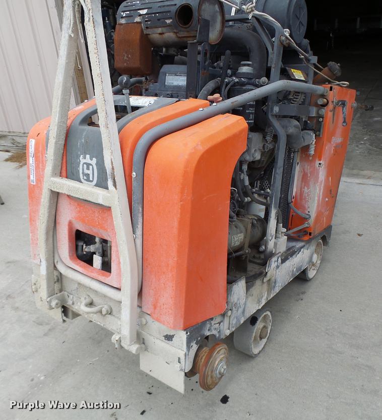 image for item DF9322 2010 Husqvarna FS6600 concrete saw