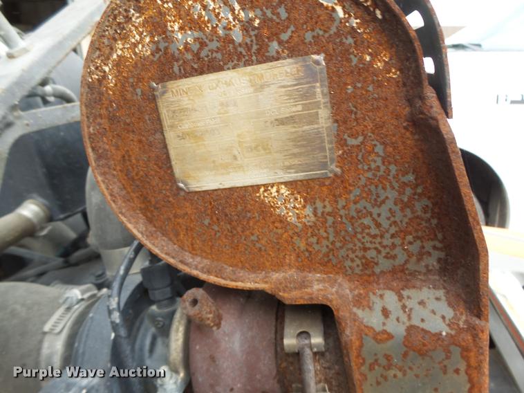 image for item DF9322 2010 Husqvarna FS6600 concrete saw