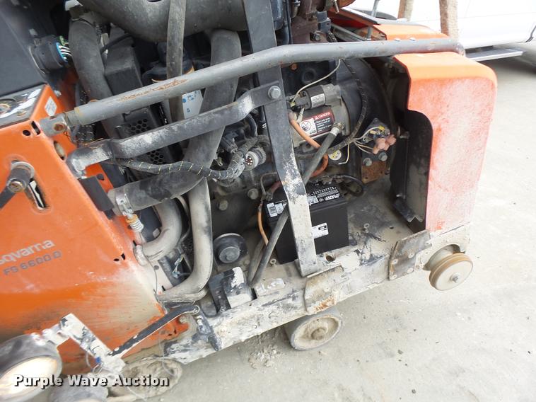 image for item DF9322 2010 Husqvarna FS6600 concrete saw