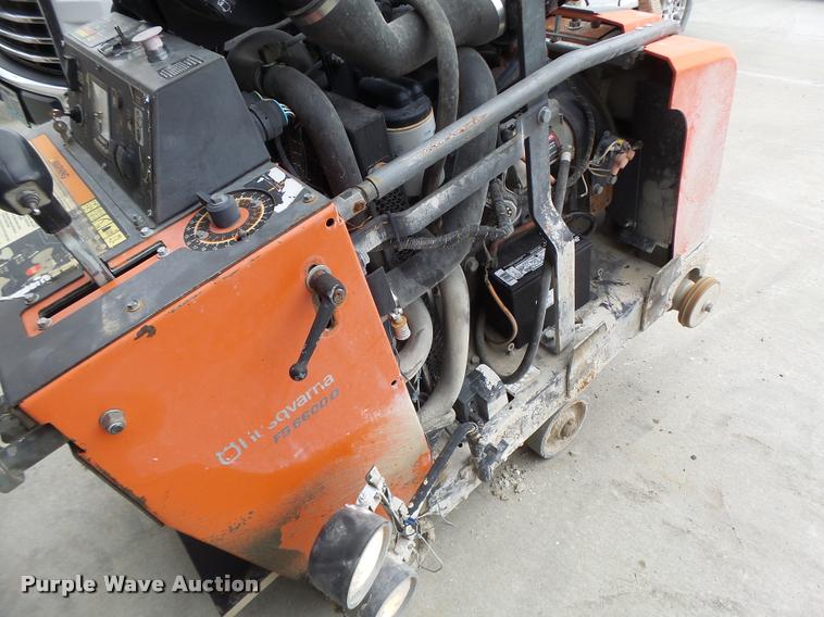 image for item DF9322 2010 Husqvarna FS6600 concrete saw