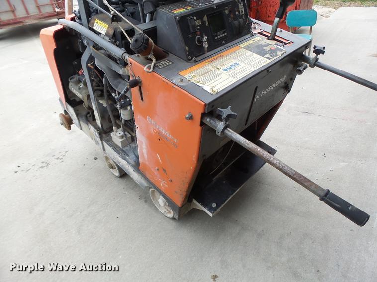 image for item DF9322 2010 Husqvarna FS6600 concrete saw