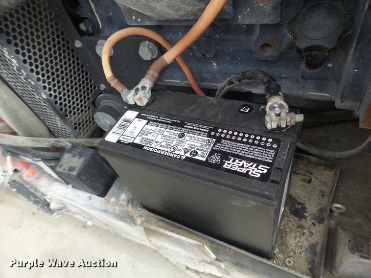 image for item DF9323 2008 Husqvarna FS6600D concrete saw