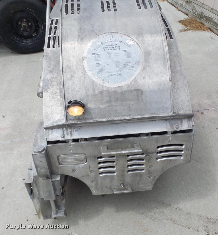 image for item DF9325 Soft Cut GX4200 concrete saw