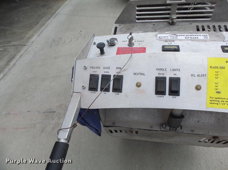 image for item DF9325 Soft Cut GX4200 concrete saw