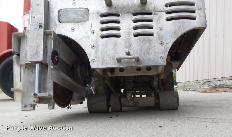 image for item DF9325 Soft Cut GX4200 concrete saw