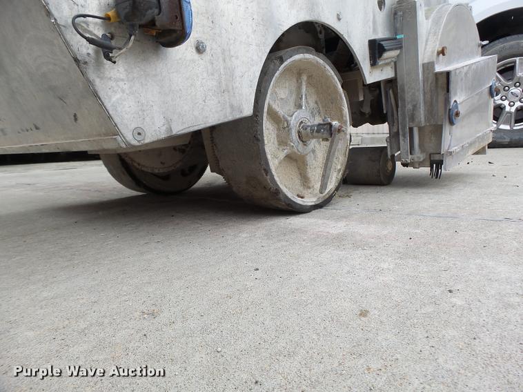 image for item DF9325 Soft Cut GX4200 concrete saw