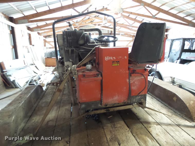 image for item DF9326 2011 Husqvarna RS8500 concrete saw