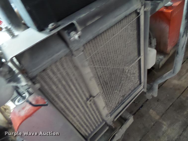 image for item DF9326 2011 Husqvarna RS8500 concrete saw