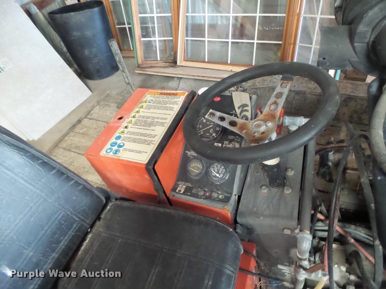 image for item DF9326 2011 Husqvarna RS8500 concrete saw