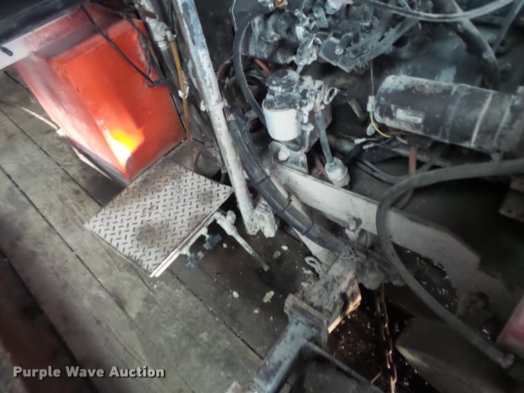 image for item DF9326 2011 Husqvarna RS8500 concrete saw