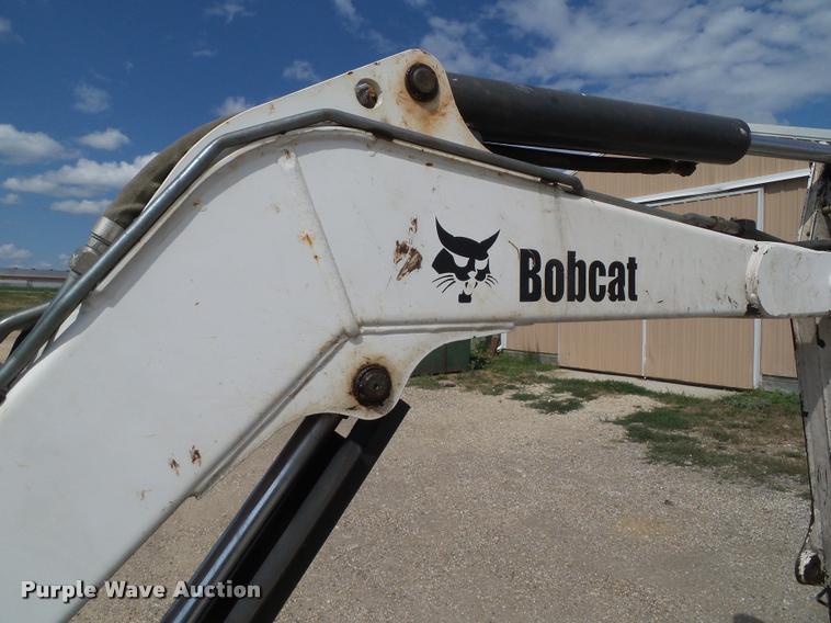 image for item DH9372 2002 Bobcat 334D compact excavator