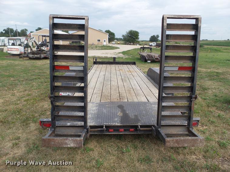 image for item DH9386 2003 Macklander equipment trailer