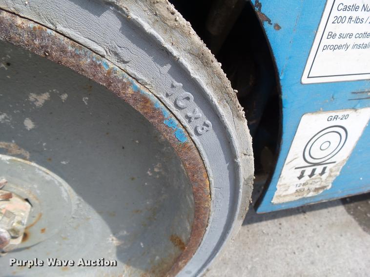 image for item DH9398 2007 Genie GR20 boom lift