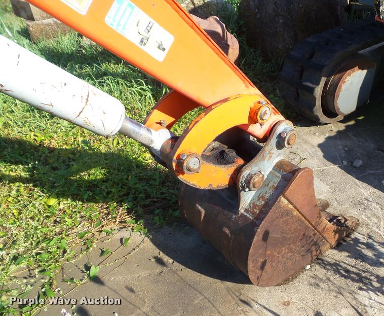 image for item DH9401 1999 Scat Track 535 compact excavator