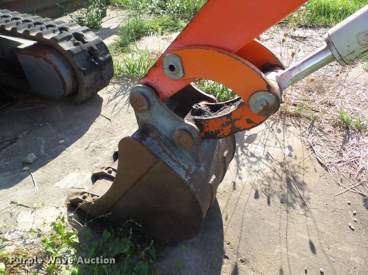 image for item DH9401 1999 Scat Track 535 compact excavator