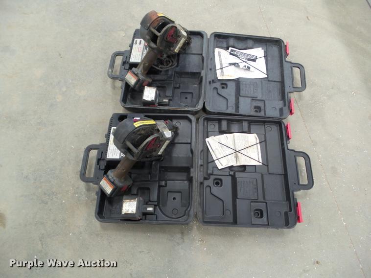 image for item DH9410 (2) Max R395 re-bar tie tools